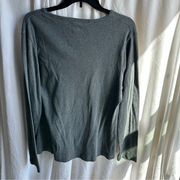 Duluth Long Sleeve Basic Gray Round Neck Shirt Size L - Picture 3 of 3